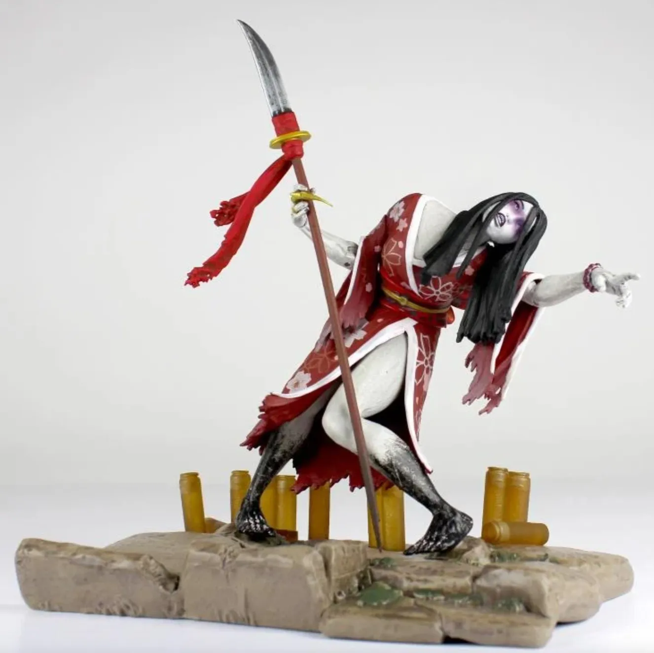 KILLER INSTINCT - SERIES 1 COLLECTIBLE FIGURE: HISAKO 15CM